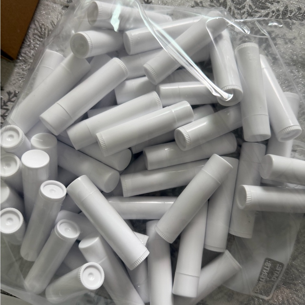 Bulk brand new unused chapsticks